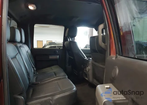 2015 Ford F-250 Lariat z USA, uszkodzony, nr VIN 1FT7W2B64FED29094